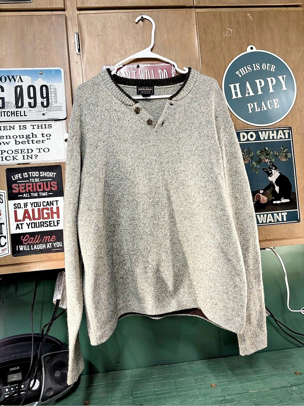 Men’s Medium Wool Woolrich Gray Knit Crewneck Sweater